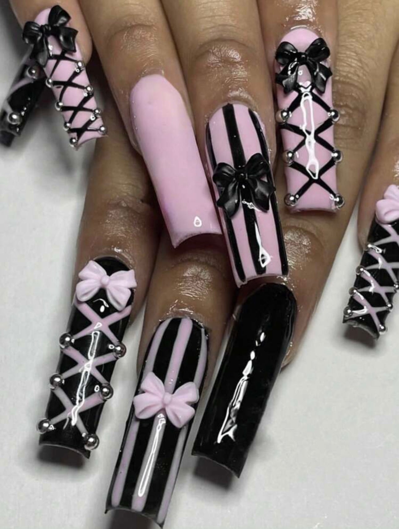 Nails 008